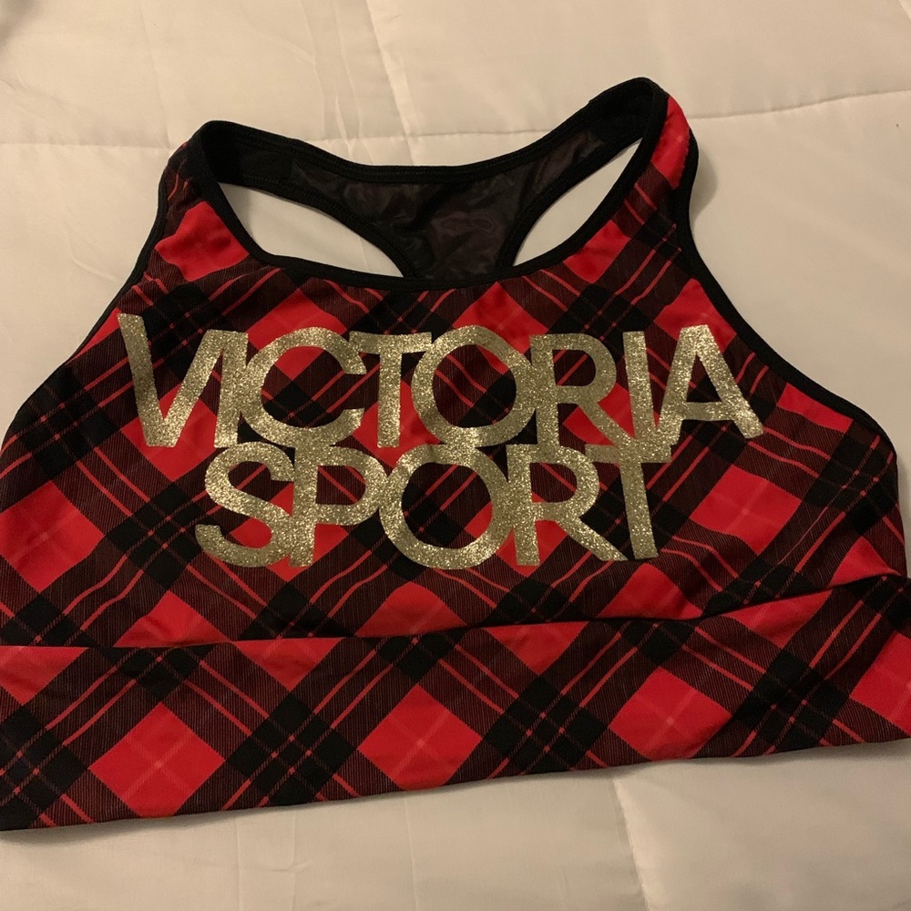 Victoria sport sports bra.